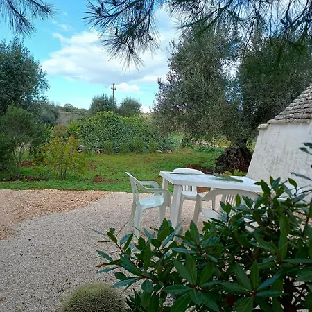 Dom wakacyjny Trullo Nonno Marco 2.0 Cisternino